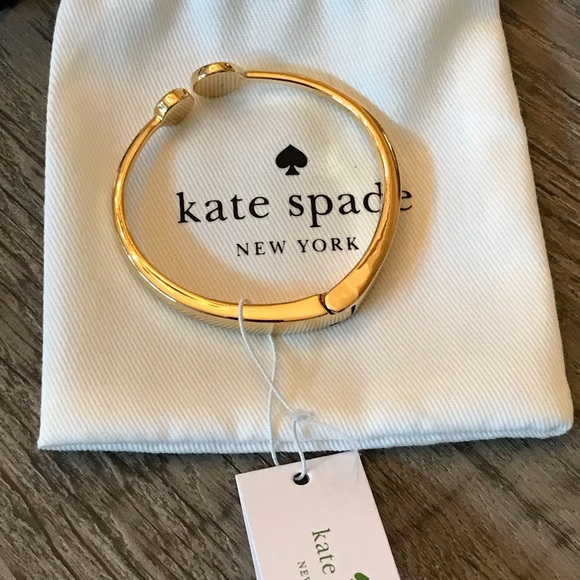 Kate Spade Spot the Spade Bracelet - Picture 5 of 9